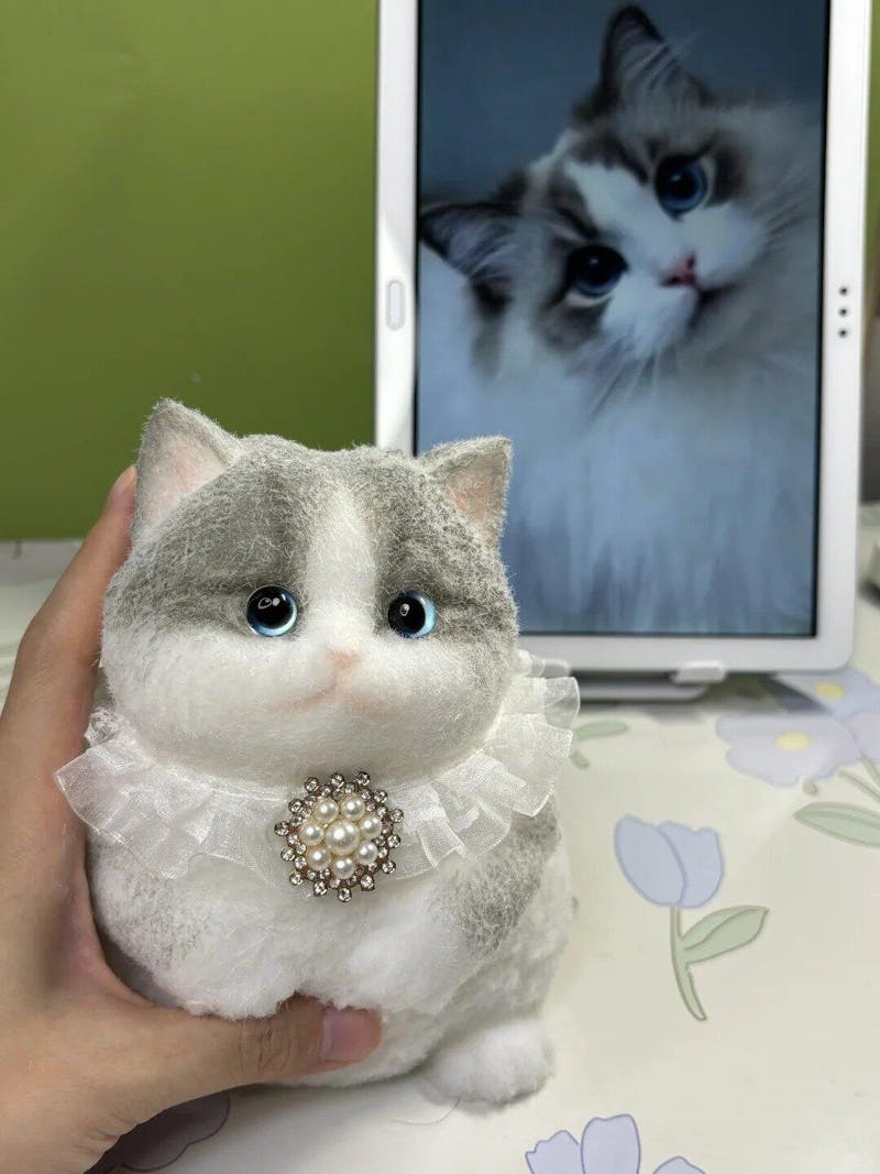 Chubby Cat Squishy: Handcrafted Silicone Stress Relief