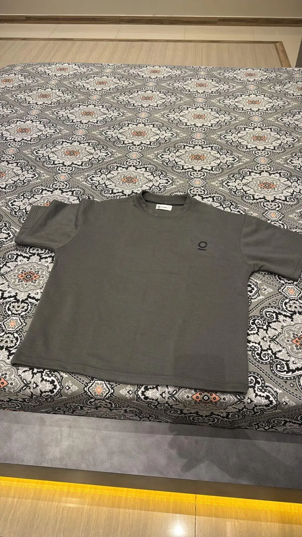 Unisex Heavyweight Drop Shoulder T-Shirt