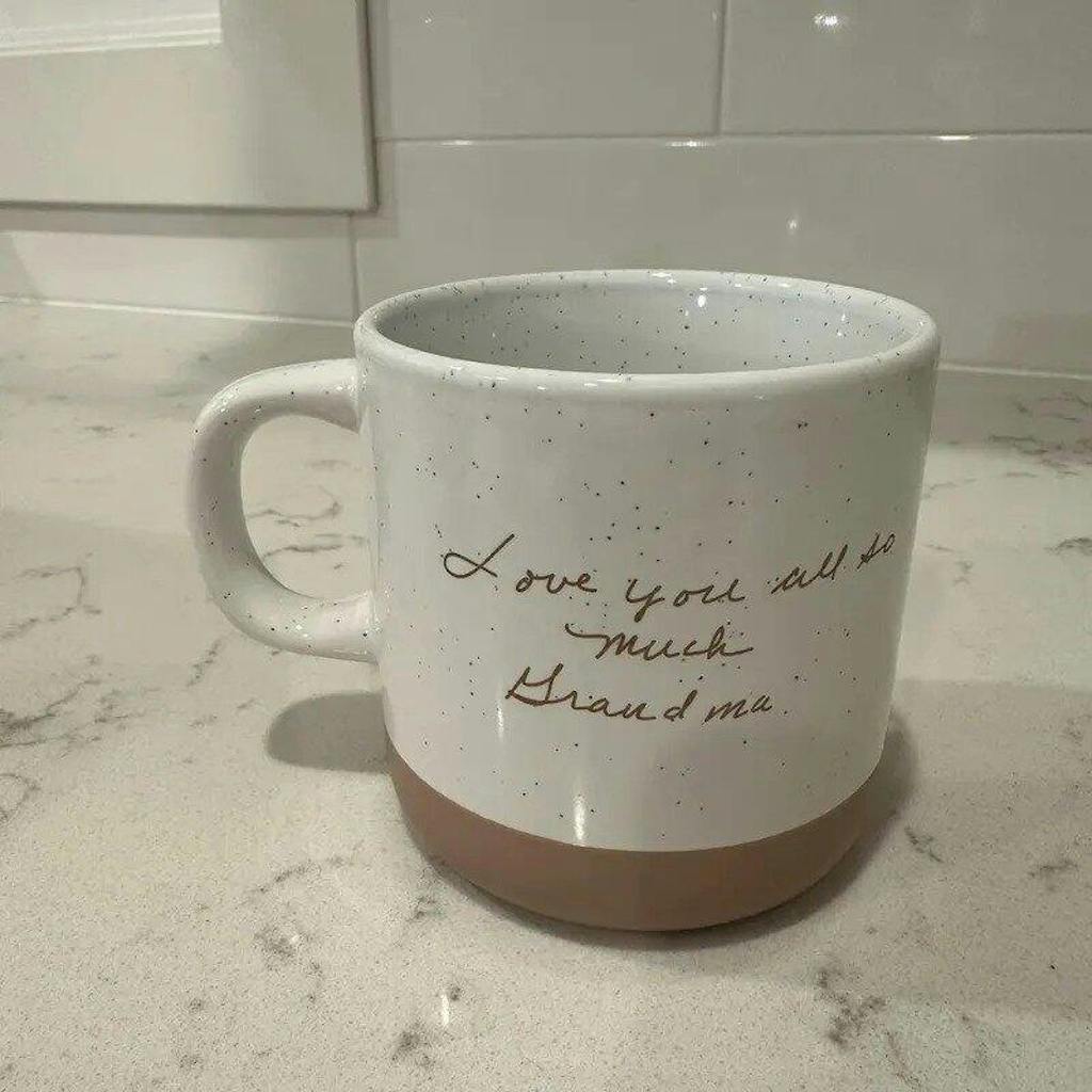 Personalized Mom Pottery Mug with Message