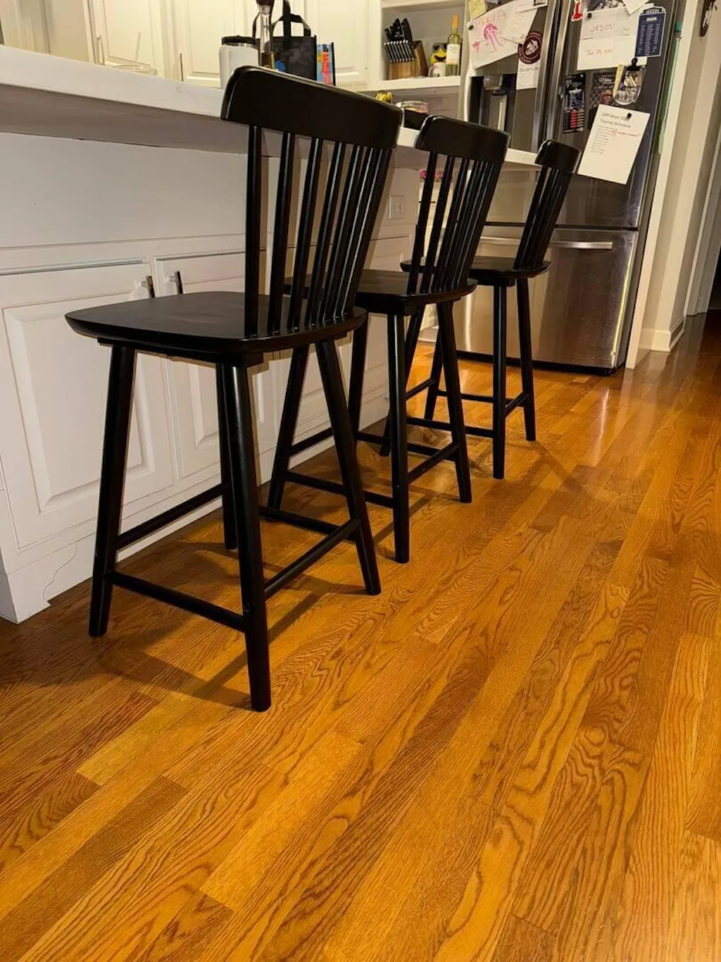 Windsor Wood Counter Height Barstool Set with Spindle Back