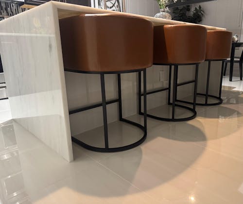 Jessica Modern Barstool with Arms