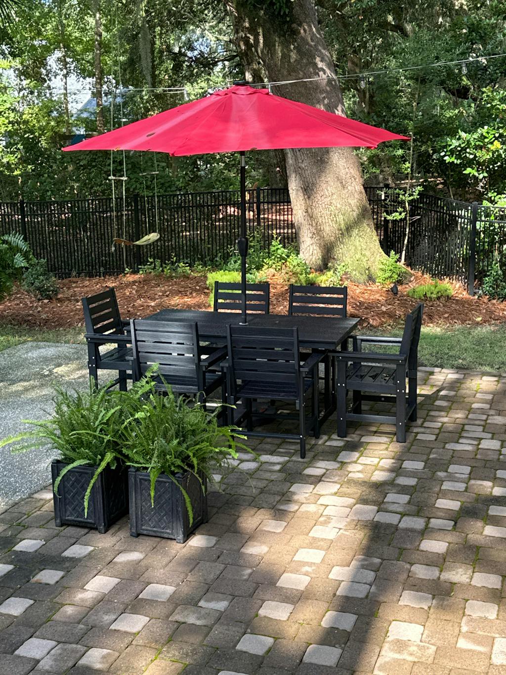 Coachella 4/6 Seat Outdoor Dining Table And Chairs