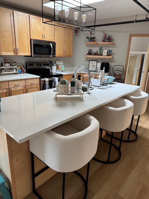 Jessica Modern Barstool with Arms