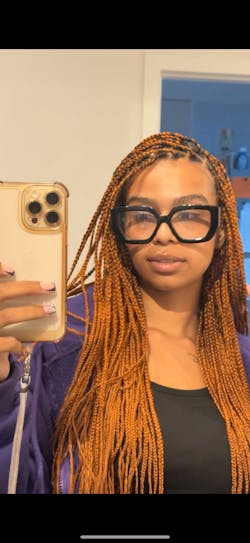 SHANIA – Le ginger qui ne passe pas inaperçu