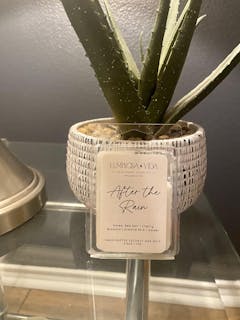 Review picture Review picture