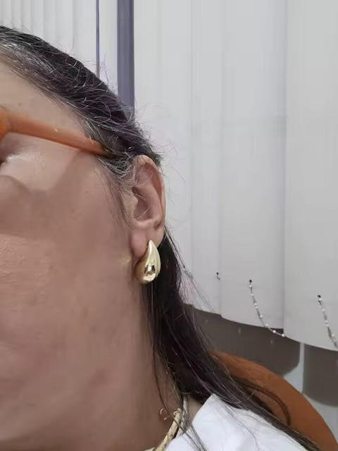 Ambrosia Chunky Teardrop Studs