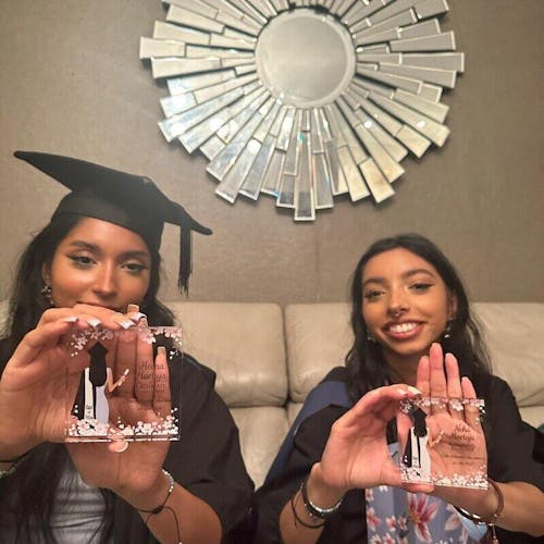 Personalized Mail Carrier Father's Day Gift Decor Acrylic Plaque - Custom 3D Style "Knock Knock" Acrylic Plaque