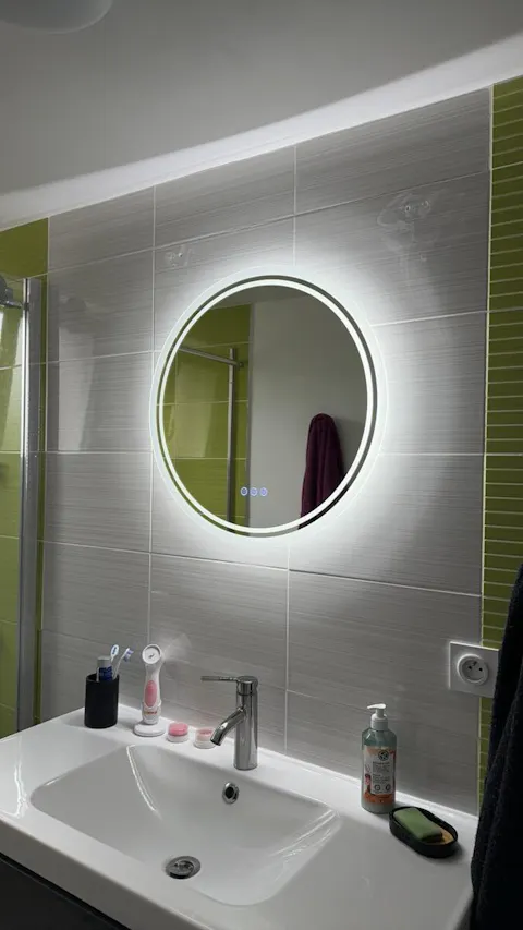 LUVODI Round Illuminated Bathroom Mirror 3 Colors Defogging Smart Mirror(Glowing Outer Edge)