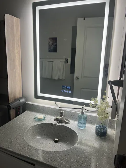 LUVODI LED Bathroom Mirror with Bluethooth Speaker Music Defogging Date & Time Display