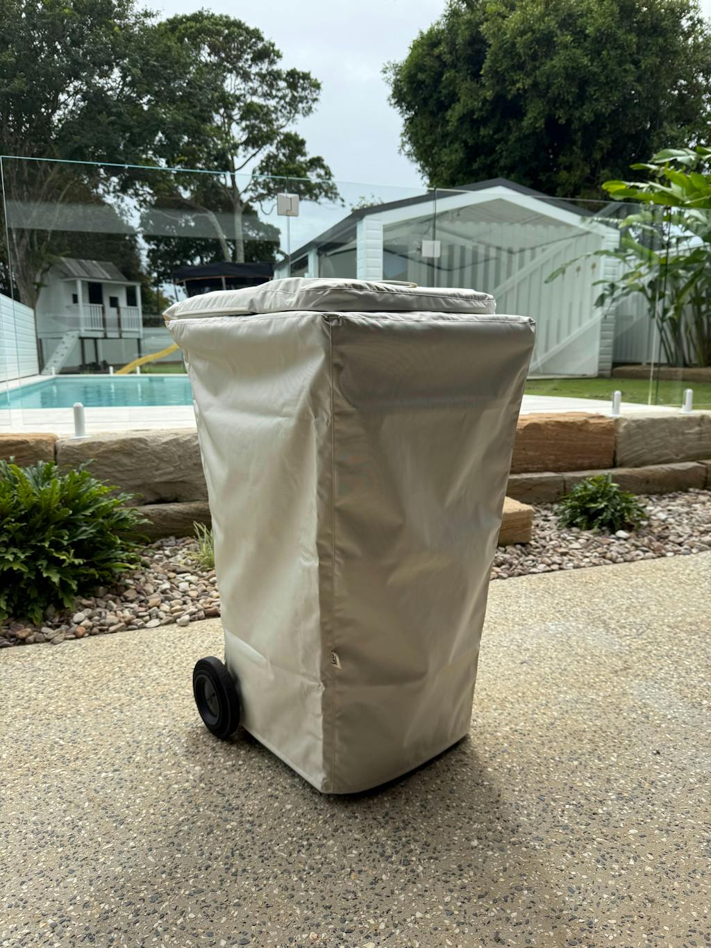 Wheelie Bin Cover - White - 240L