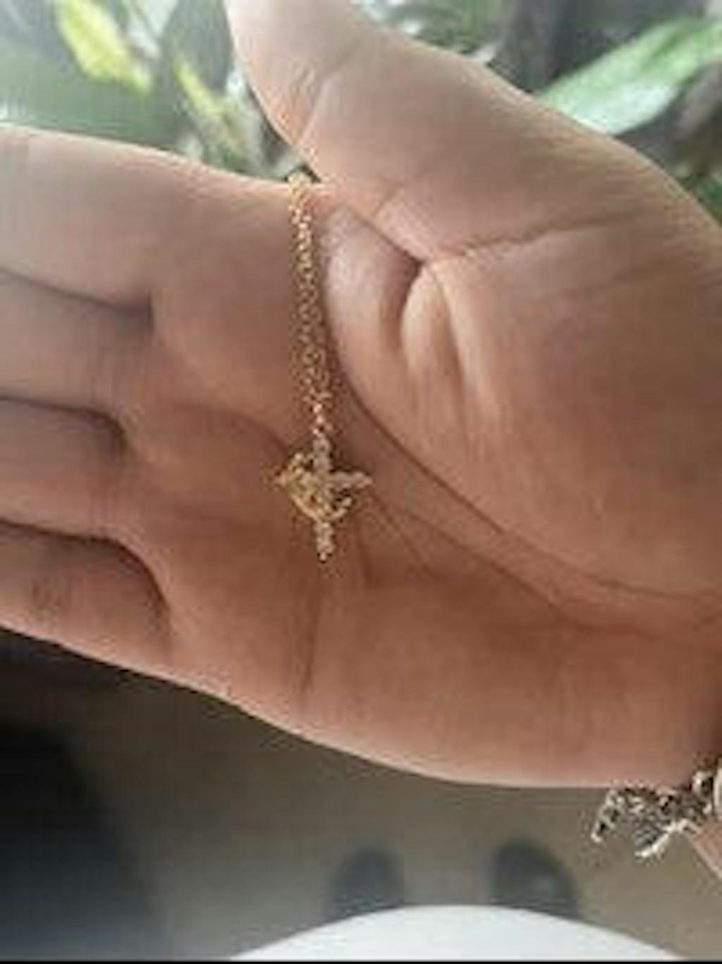 Collar Cruz y Corona