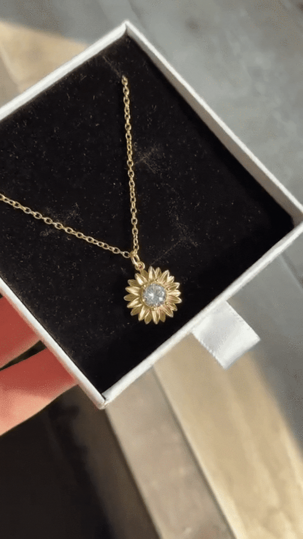 Collar Girasol Brillante