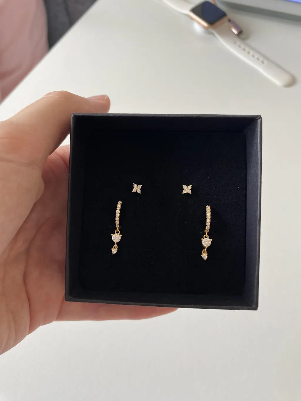 Flora Gold Flower Stud Earrings