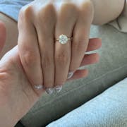 Floral Round Cut Moissanite Engagement Ring