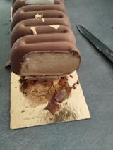 BOX BÛCHE DE NOËL CHOCOLAT, VANILLE, CARAMEL ET NOIX DE PECAN