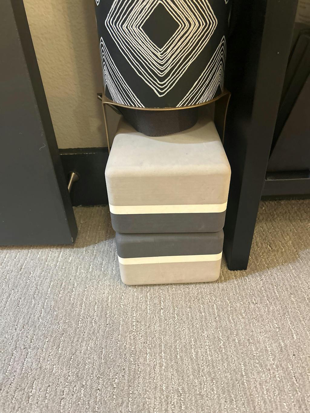 Yoga Mat Tube Floor Stand | Gold