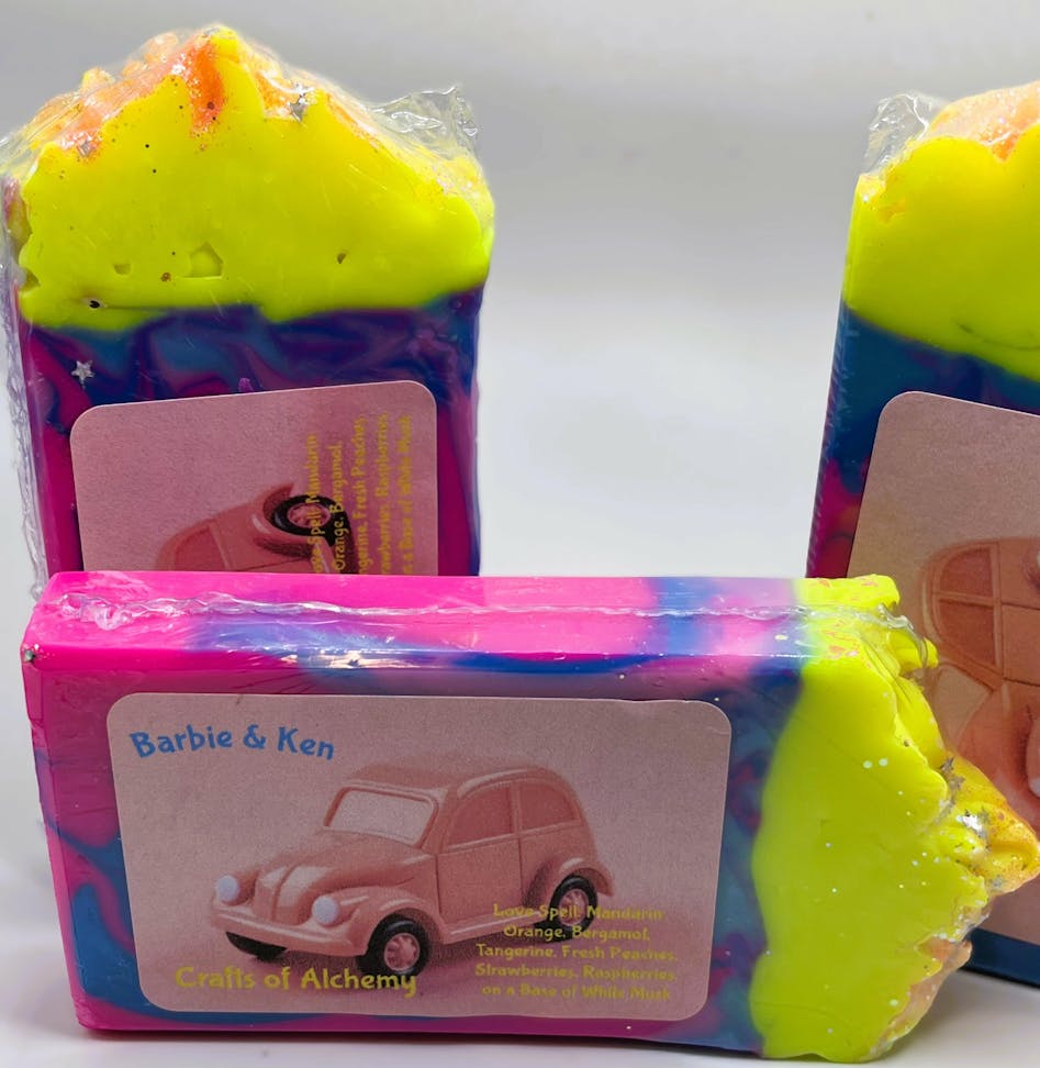 Buy Matte Pink Oxide Pigment Powder  Pink Mica Bulk US Supplier – VedaOils  USA