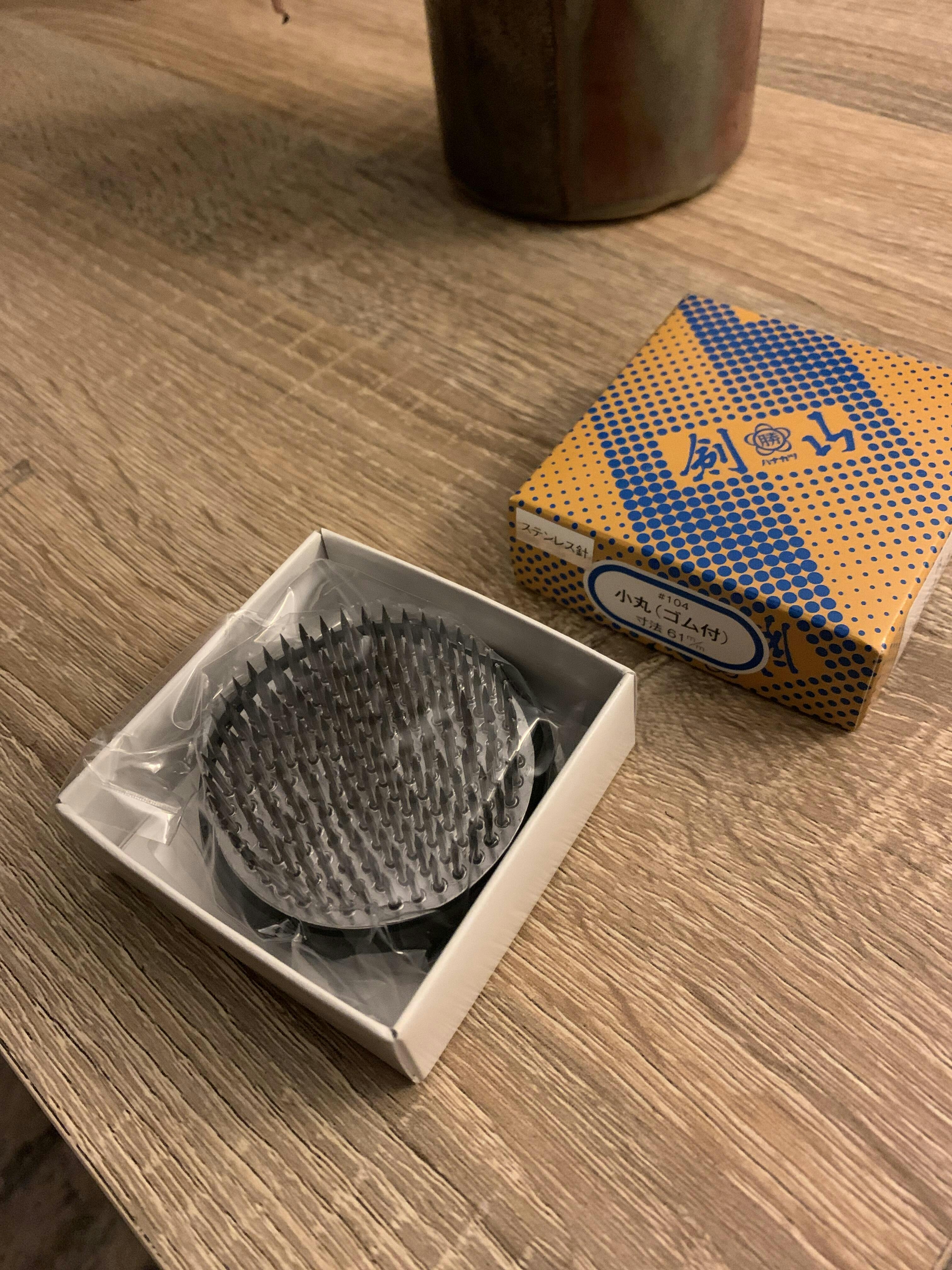 Kenzan Ikebana Pin Base 6cm Round – Made In Japan | Japanese Tableware