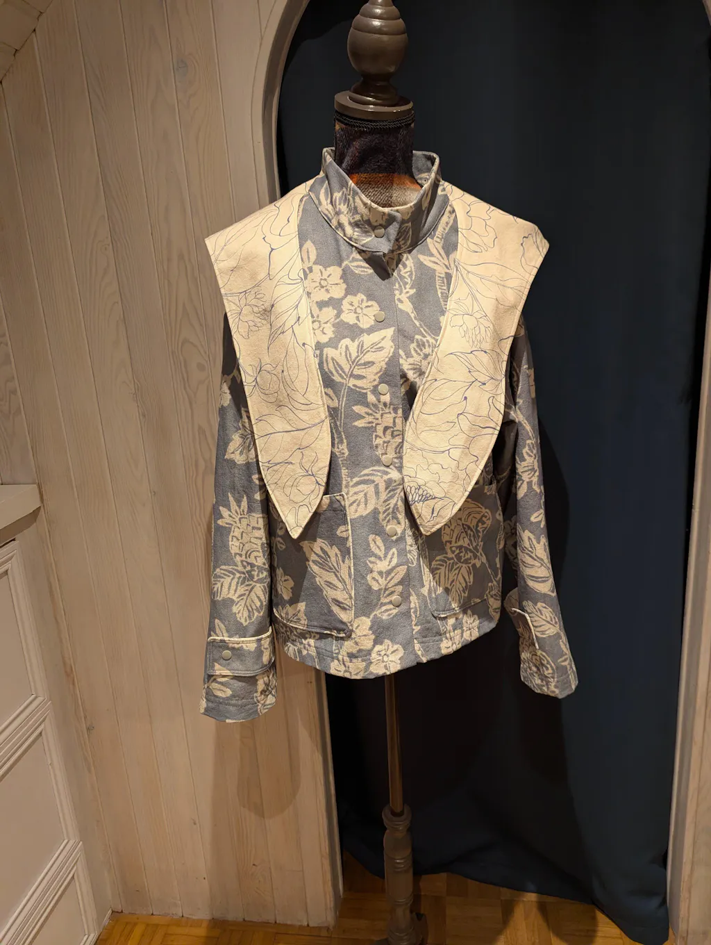 Patron de couture veste OPHELIA avec capuche amovible