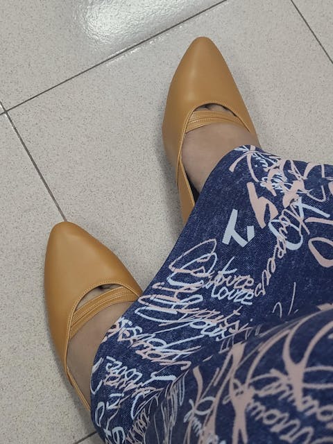 Stiora Pointed Kitten Heel