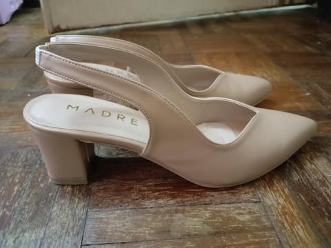 Vivy Pointed Slingback Heel