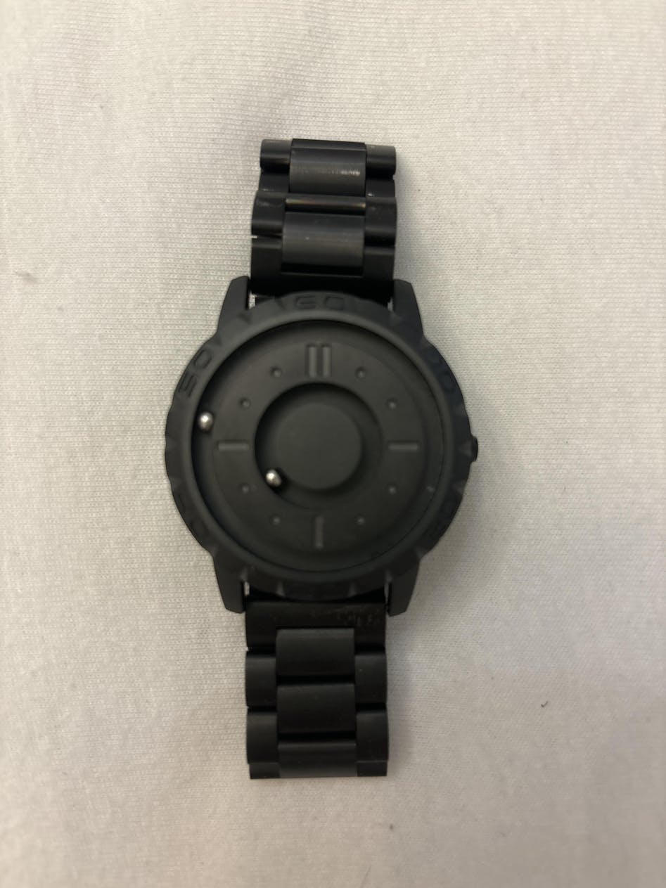 MAGNETO Jupiter Black Silicone Blue Wristwatch – Magneto Watch