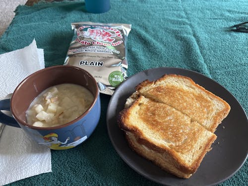 New England Clam Chowder - 16 oz.