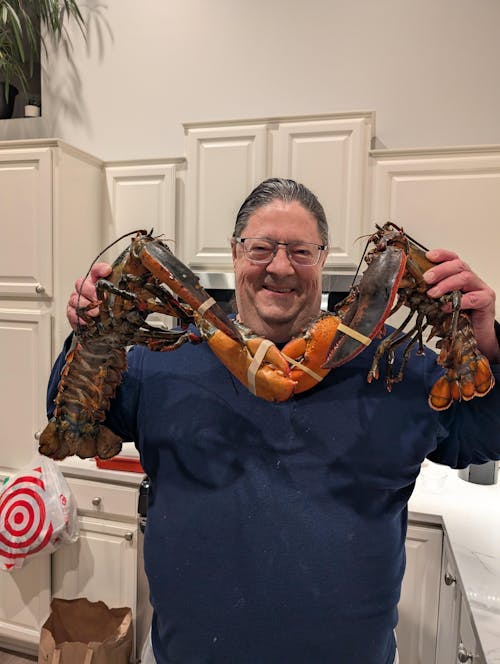 4 lb - 6 lb Live Canadian Lobster