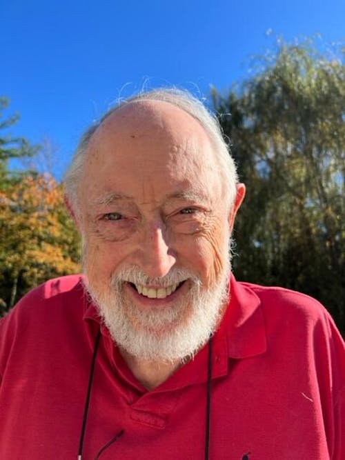 2 lb Live Maine Lobster