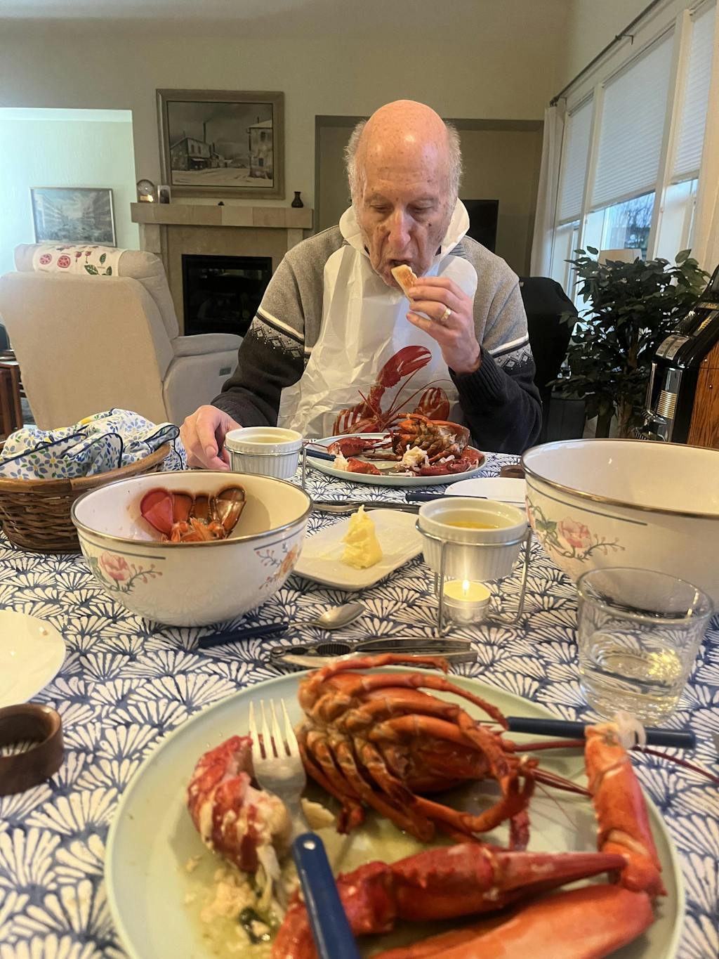 1.25 lb Live Maine Lobster