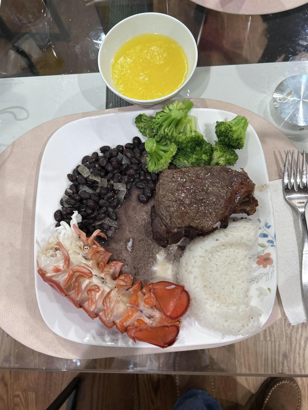 8-10 oz. Maine Lobster Tail x 2