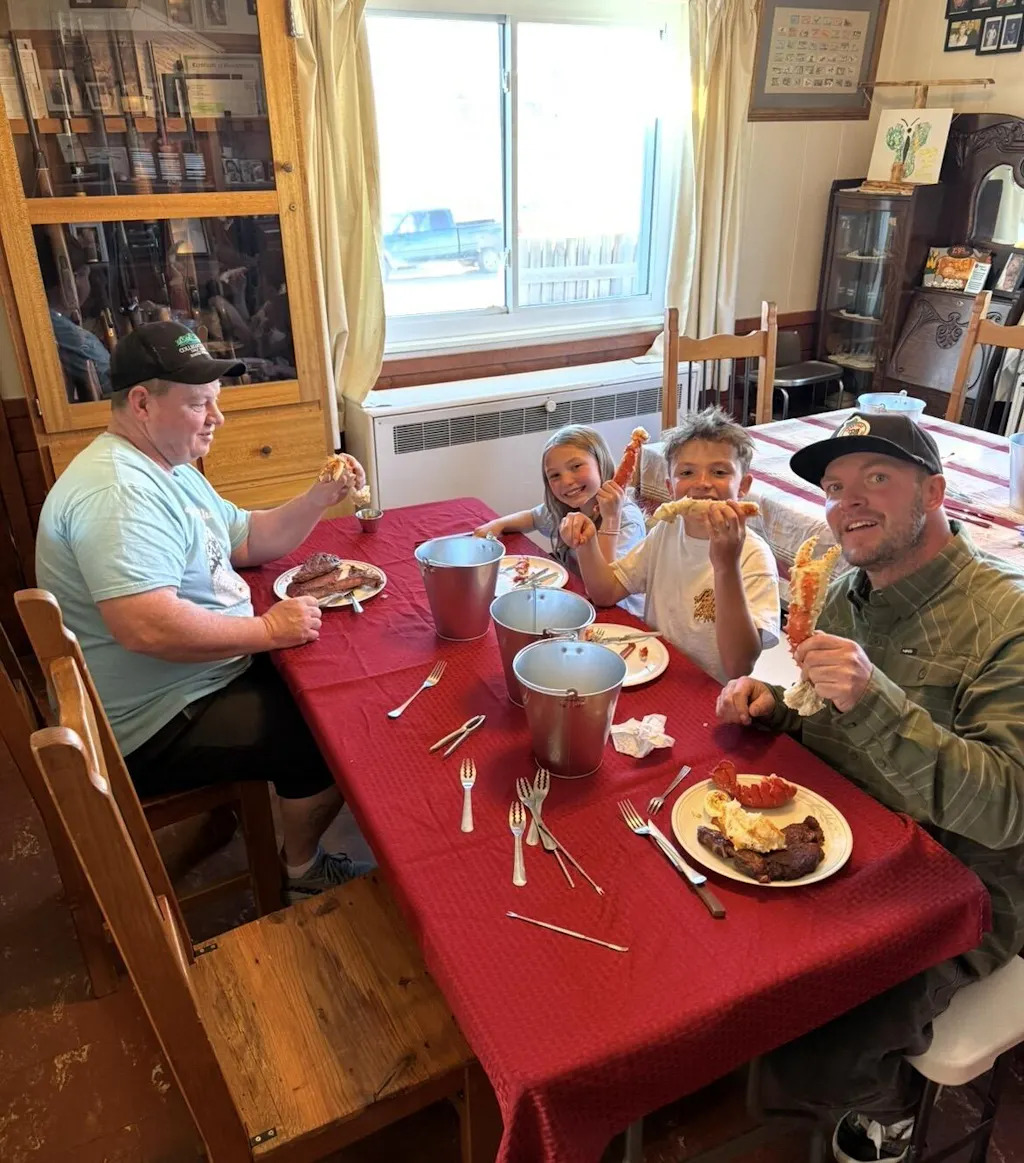 4-5 oz. Maine Lobster Tail x 2