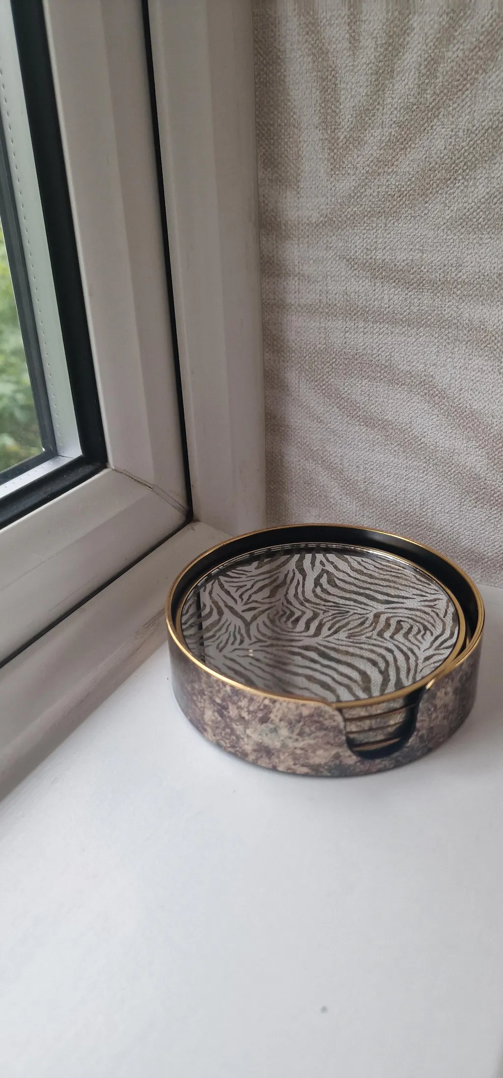 Round Zebra Theme Decorative Coffee Table Tray