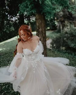 Classic Wedding Dresses A-Line Tulle Bridal Gowns Lace Appliques Off The Shoulder Vintage Robes Puff Sleeves Vestidos De Novia