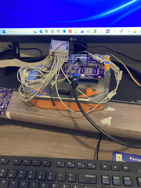 MakaGIC VS01 Smart vise- Combo