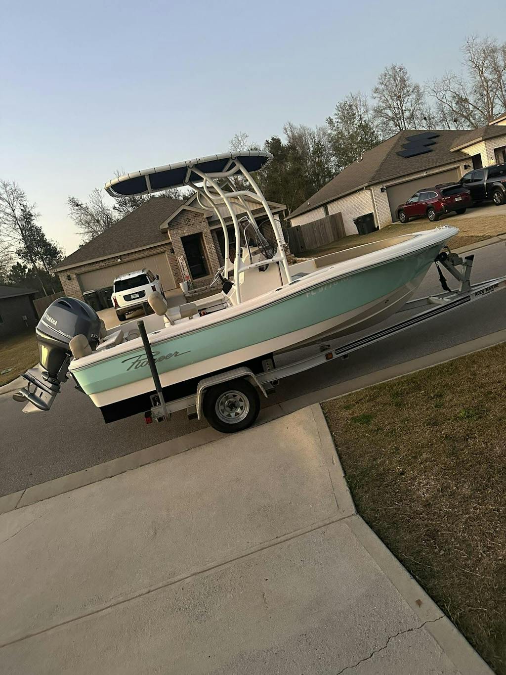 White Powder Coated Pro 600 Heavy Duty T-Top