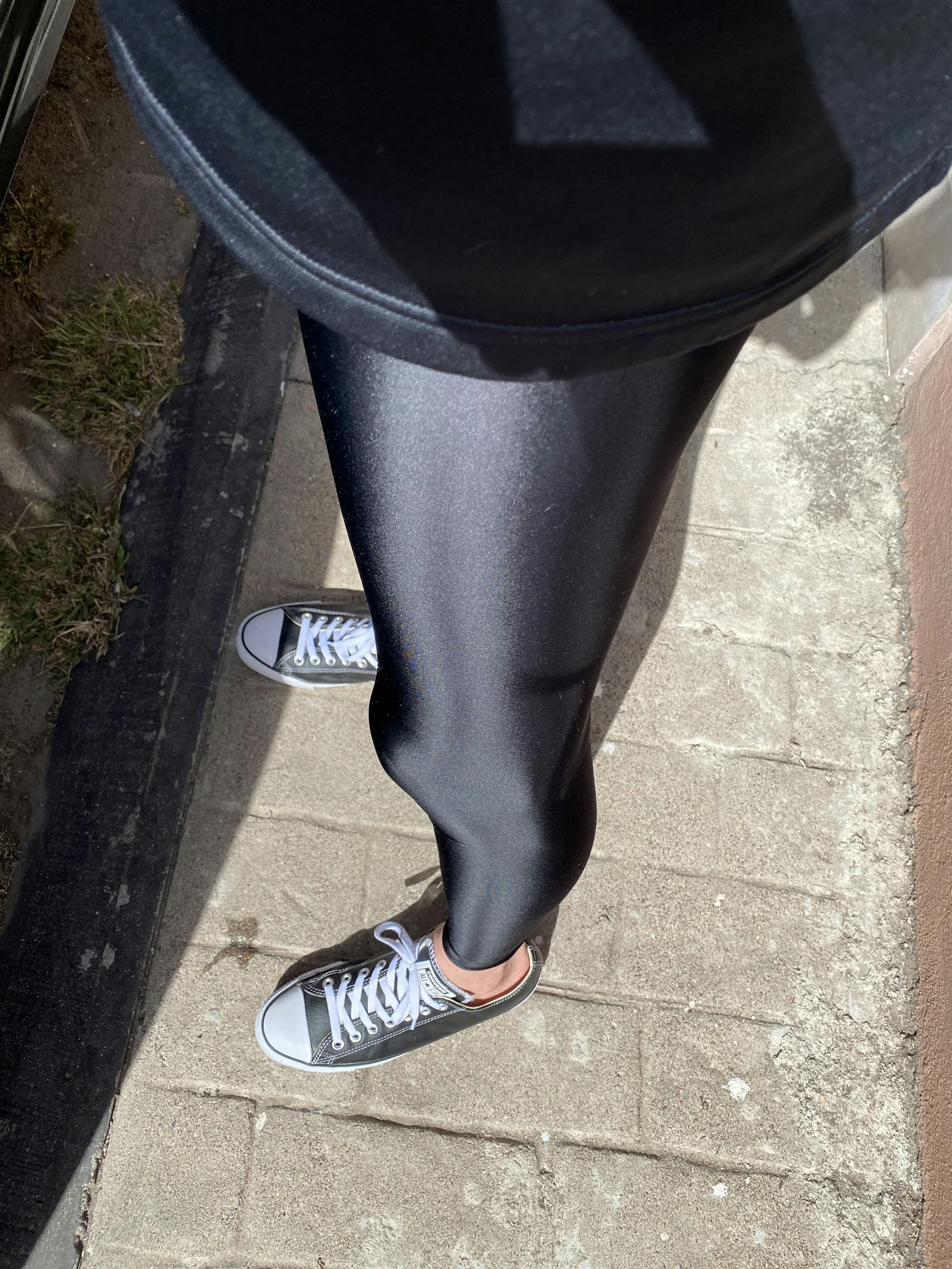 Mamatabushi - She's got legs! Spandex Leggings or Footed Tights? We've got  your legs covered at  . . . #leggings  #leggingsoftheday #leggingslover #spandexleggings #spandex #lycraleggings  #shinyleggings #skintight #80sworkout