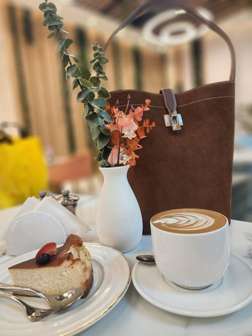 TERRA DAILY BAG - COGNAC SUEDE