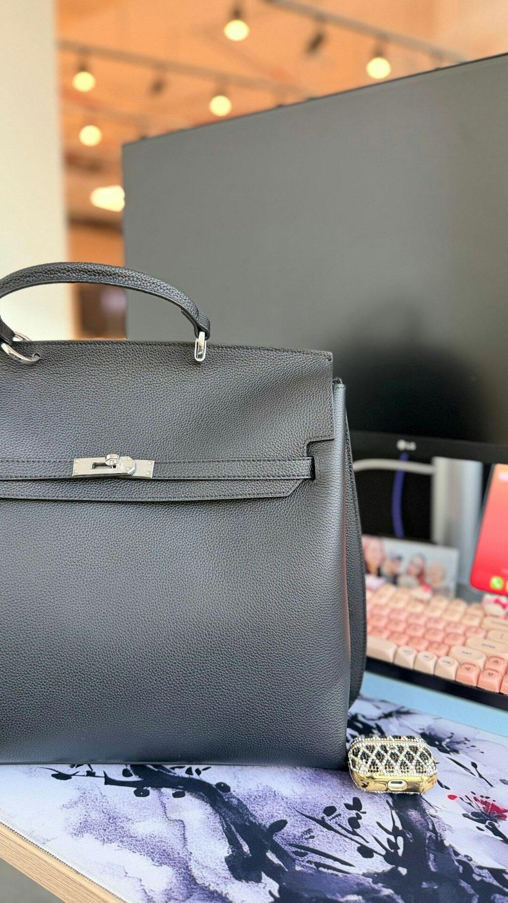 AURA XL WORK BAG - BLACK