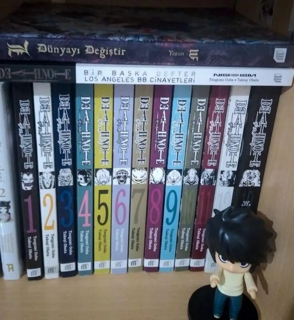 Premium Death Note Complete Box Set: Volumes 1-13 with Premium