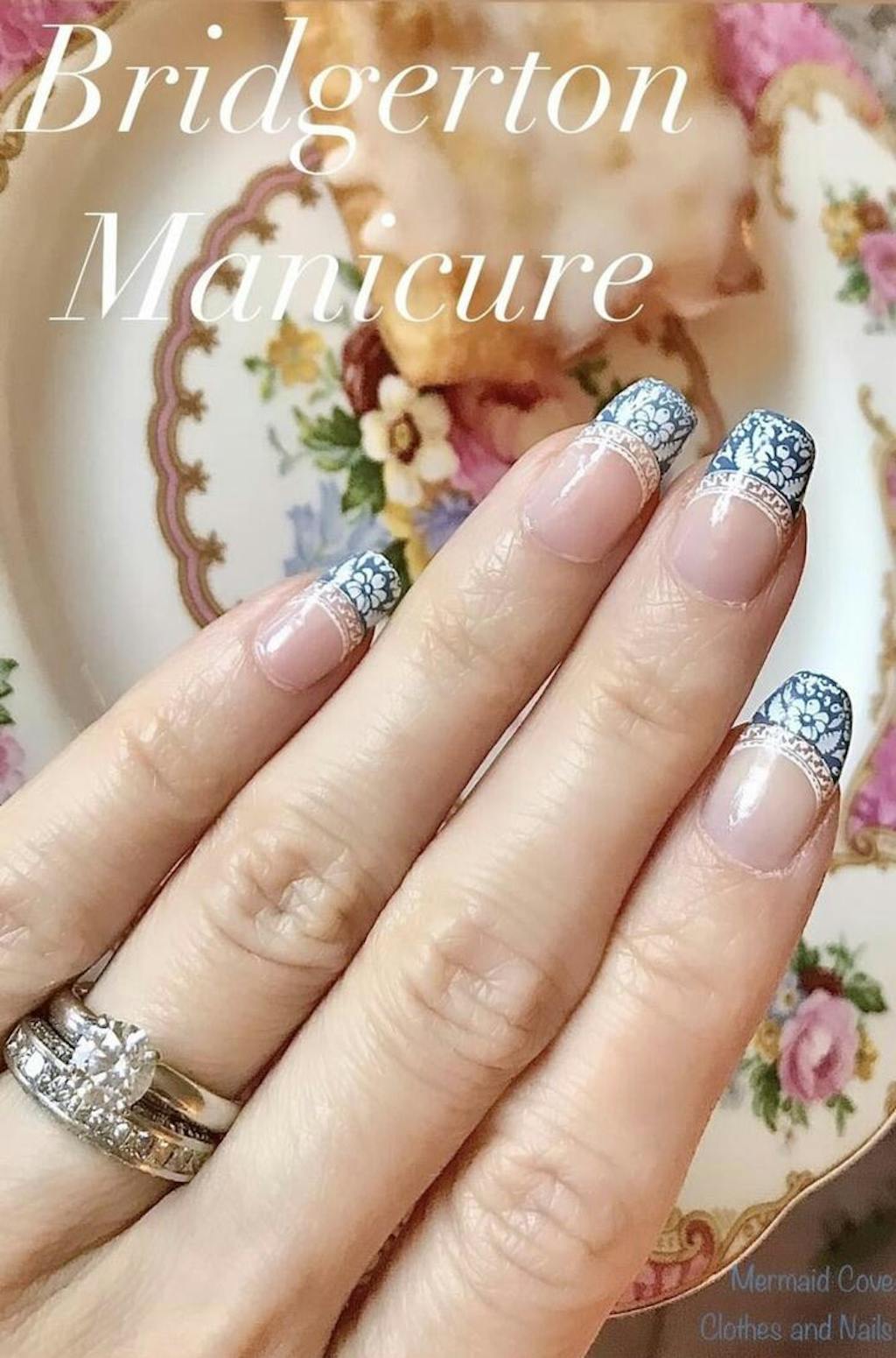 French Ceramic (M289) - Nail Stamping Plate