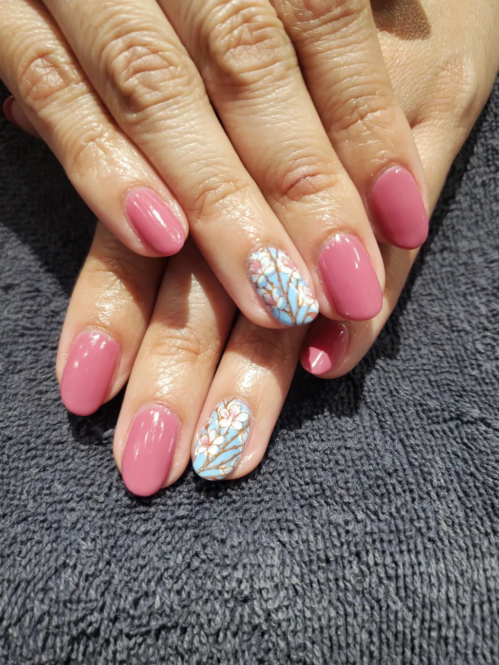 Sakura Showers (M663) - Nail Stamping Plate
