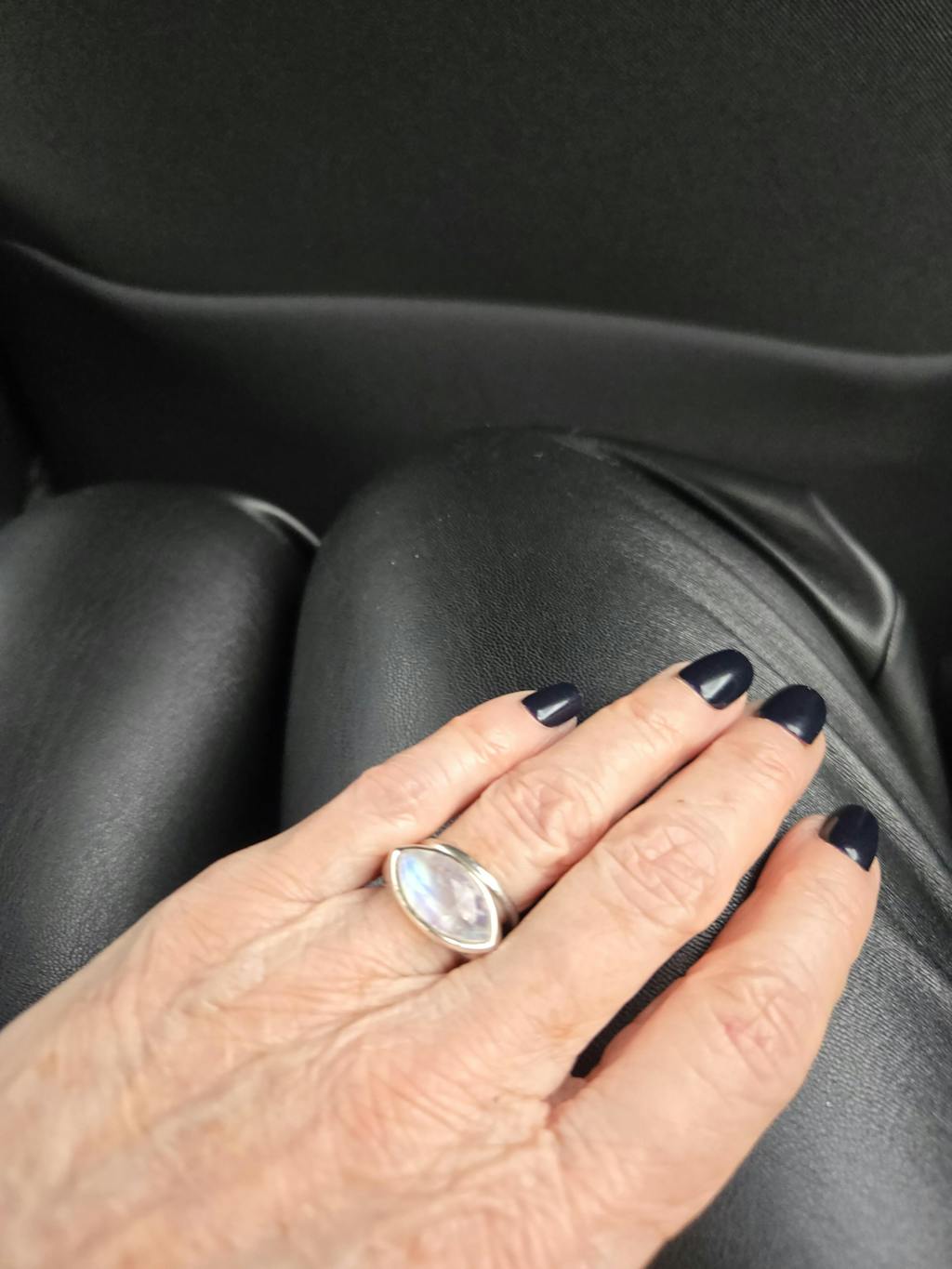 Fada Ring ~ Moonstone ~ Sterling Silver 925 ~ MR266