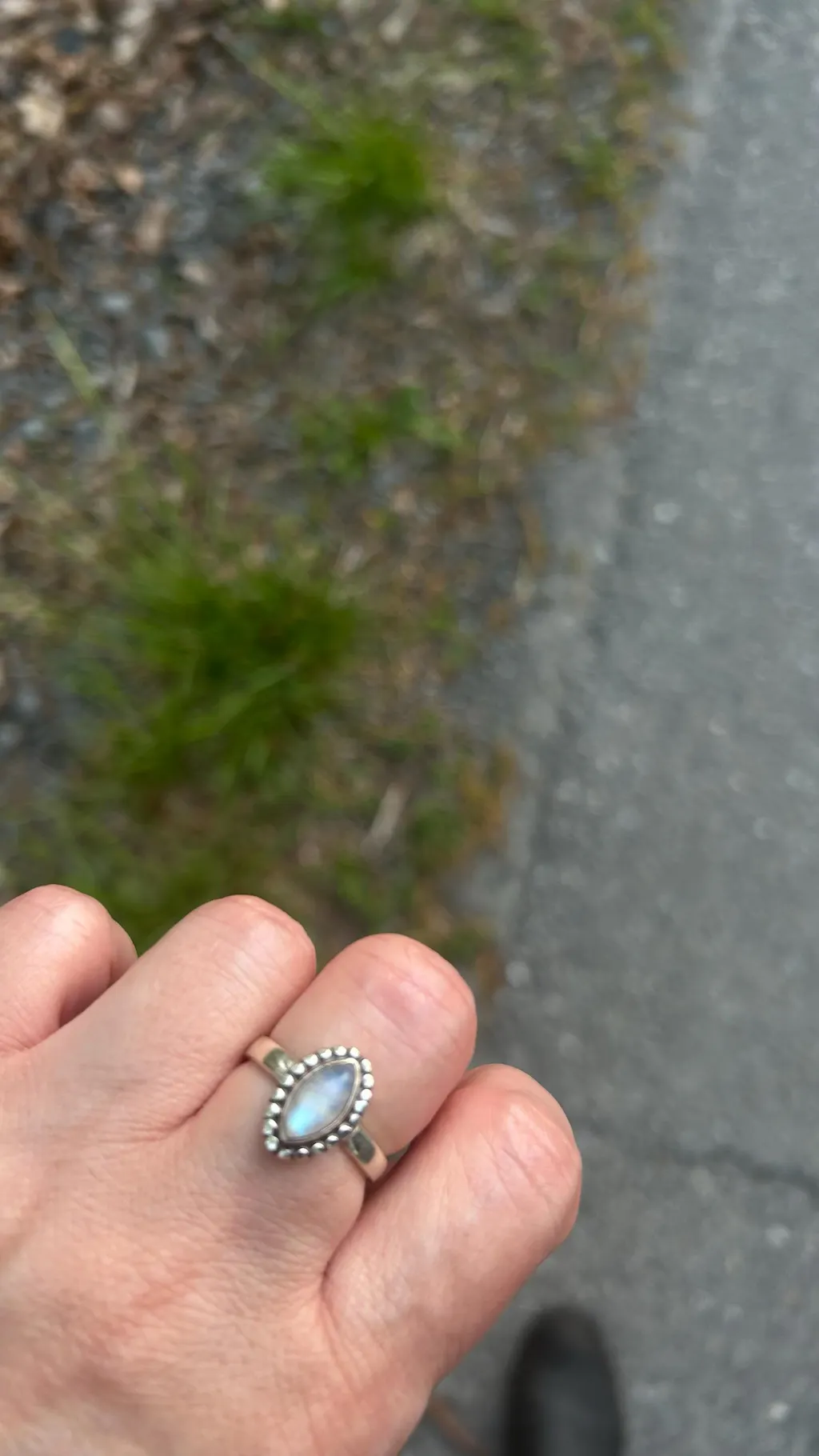 Maui Ring ~ Moonstone ~ Sterling Silver 925 ~MR016