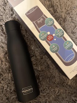 Selbstreinigende Trinkflasche - Smart HydroUp: Selbstreinigungsfunktion, Temperaturanzeige, Trinkerinnerung - 750ml