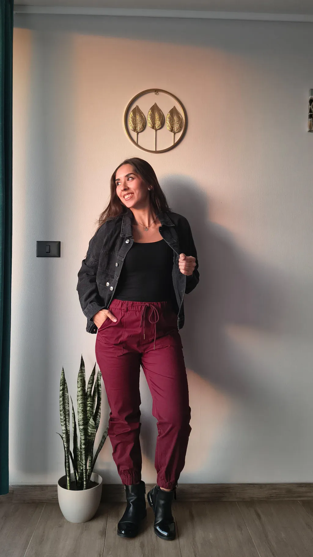 Polera Rib Escote Cuadrado Negra