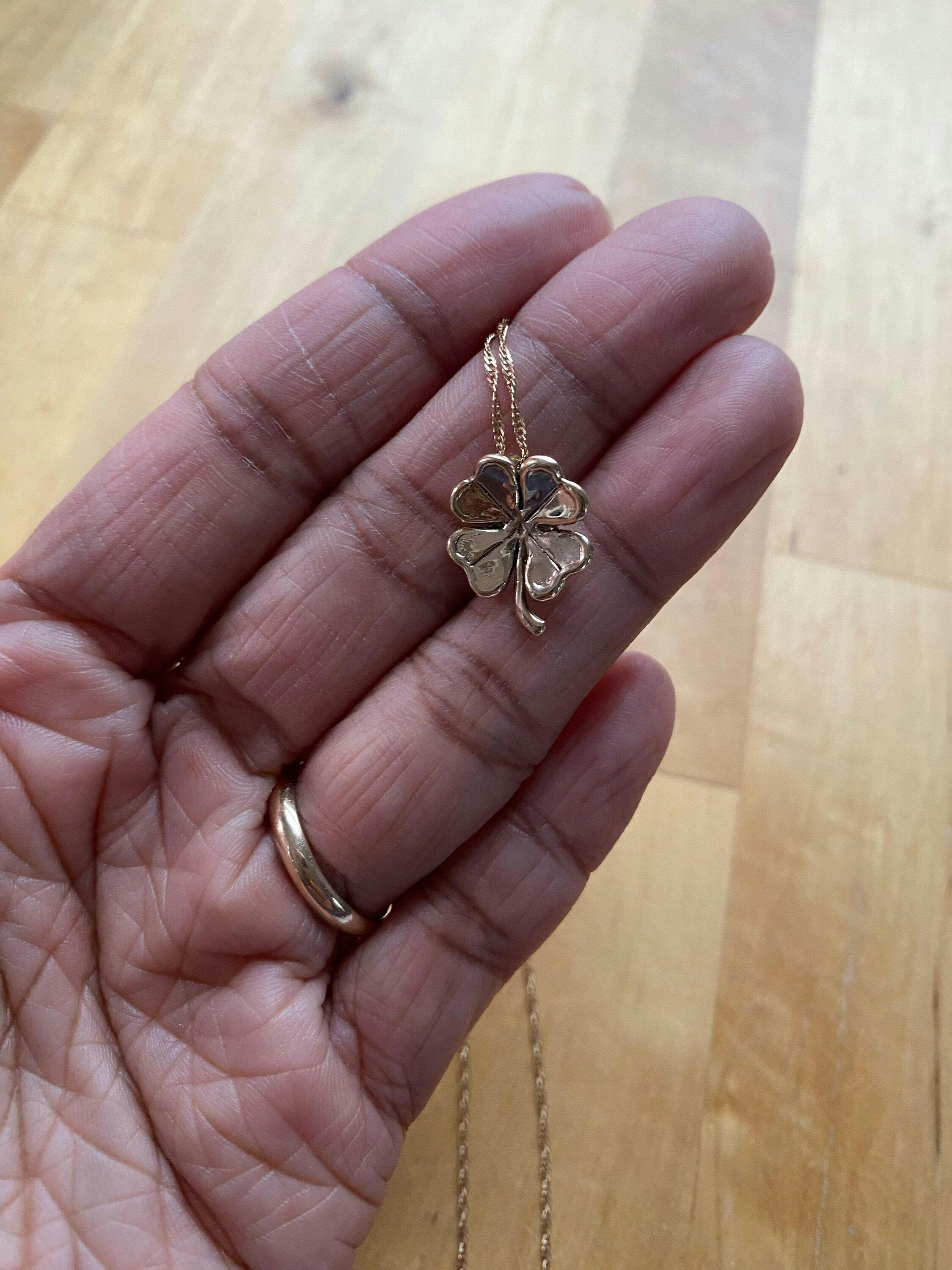 NEW TOP JEWELRY 14K Leaf Charm 14金 Four Leaf Clover Charm - 14k Gold – Marty Magic Jewelry