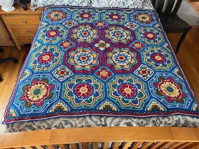Marrakesh Persian Tiles Throw – Mary Maxim