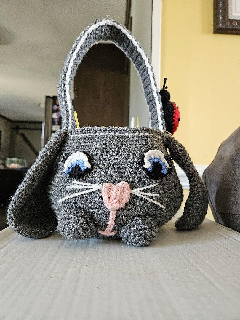 Easter Bunny Basket – Mary Maxim