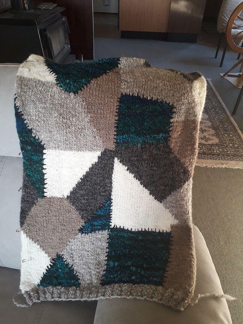 Crazy Quilted Coat Pattern – Mary Maxim